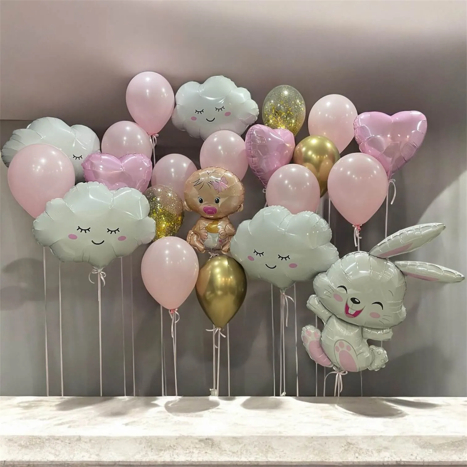 Воздушный шар - Выписка, стена из шаров