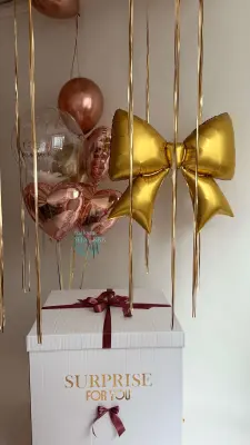 Коробка „Surprise for you“ с шарами Коробка „Surprise for you“ с шарами