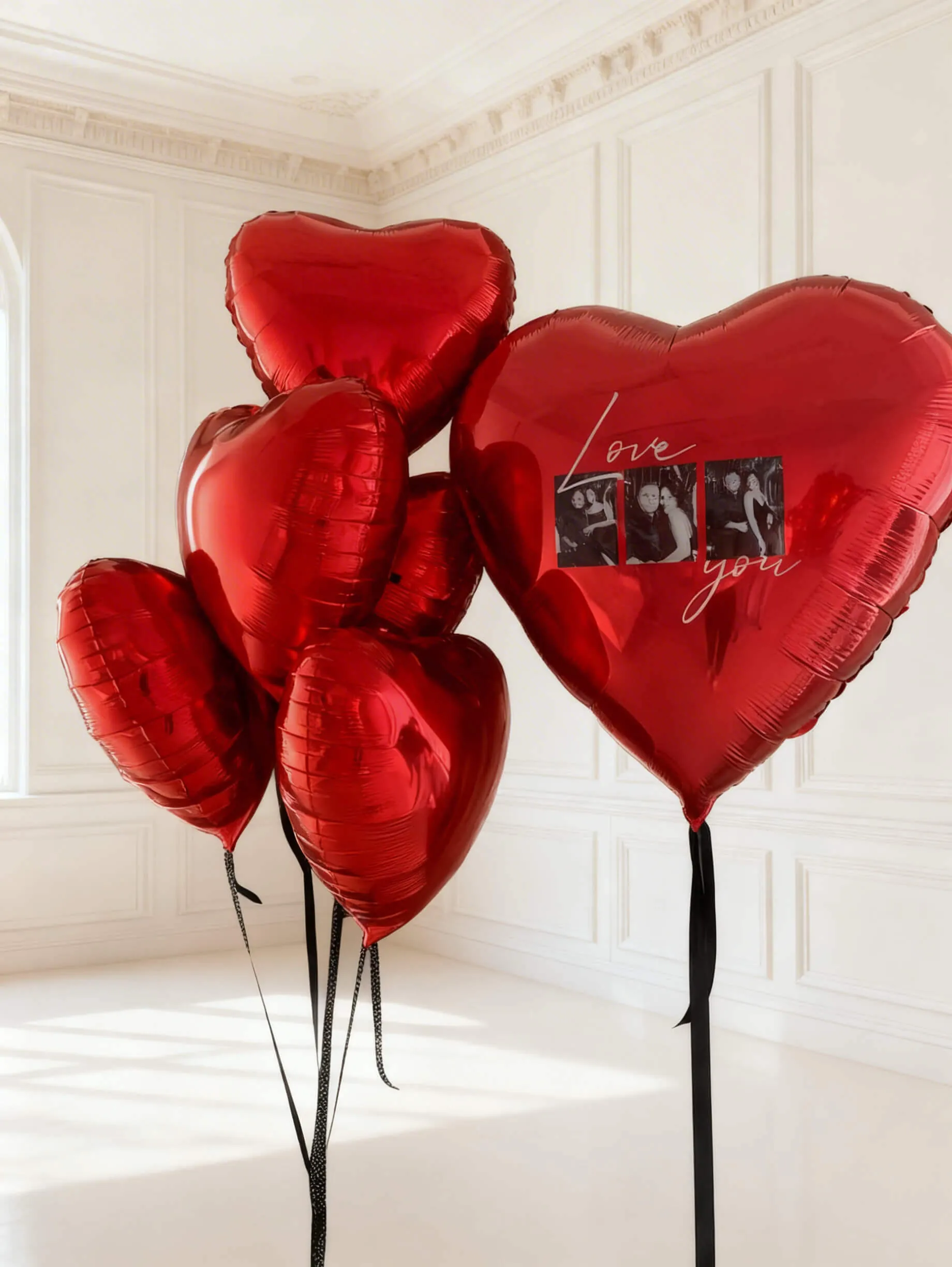 Воздушный шар - Люблю тебя, комплект сердце и фонтан (фото)